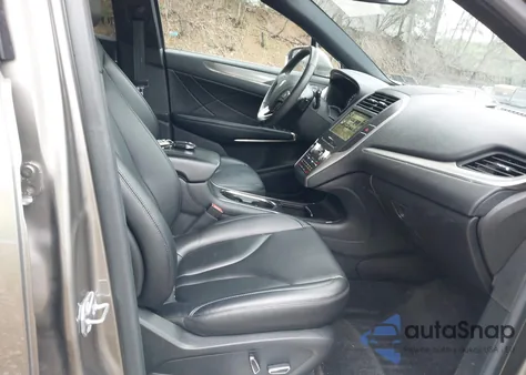 2016 Lincoln Mkc Premier from USA, damaged, VIN 5LMCJ1C96GUJ30791